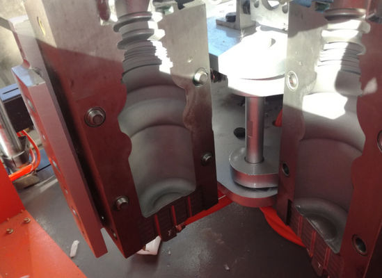 330 مل بلاستيك بثق ضربة صب الإله 18.5KW 2000kg