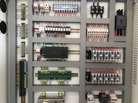 3 لتر شبه التلقائي ضربة صب آلة تصنيع زجاجة PLC 0.6m3 / دقيقة
