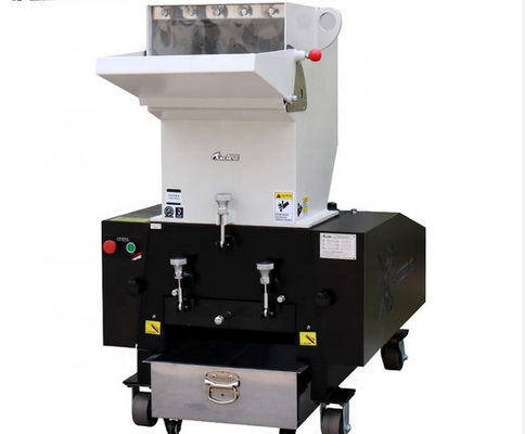LDF-B-300 آلة تقطيع البلاستيك المعاد تدويرها 10 حصان 250 كجم / ساعة