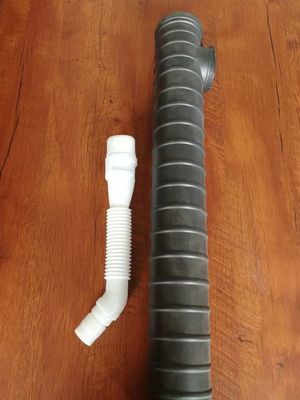 آلة تصنيع الأنابيب المموجة Dia 65mm 380V النفخ الدوراني 3.6 * 1.3 * 2.1m